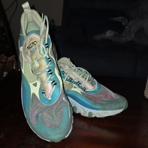 Nike Women's Air Zoom Athletic Shoes - Teal and Mint